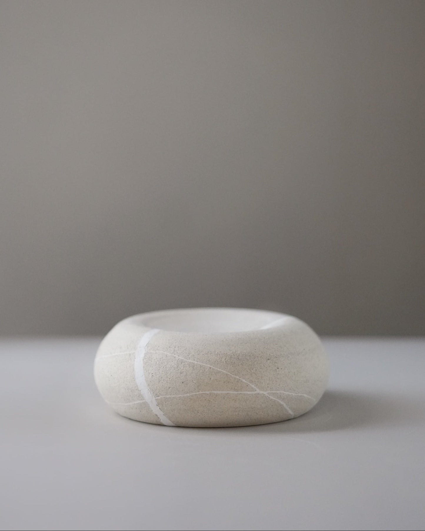 Stillness Pebble 017 / 2-Way Bowl Plate