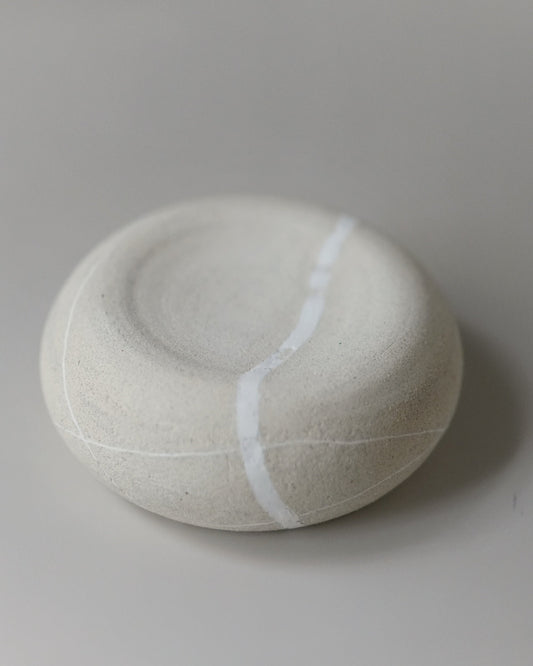 Stillness Pebble 017 / 2-Way Bowl Plate