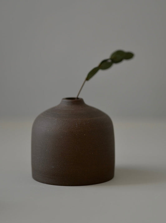 Cocoa Bud Vase