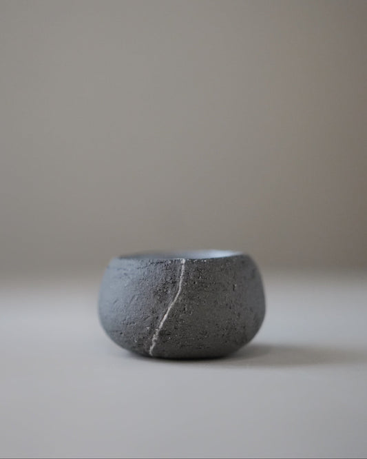 Stillness Pebble 012 / Tea Cup