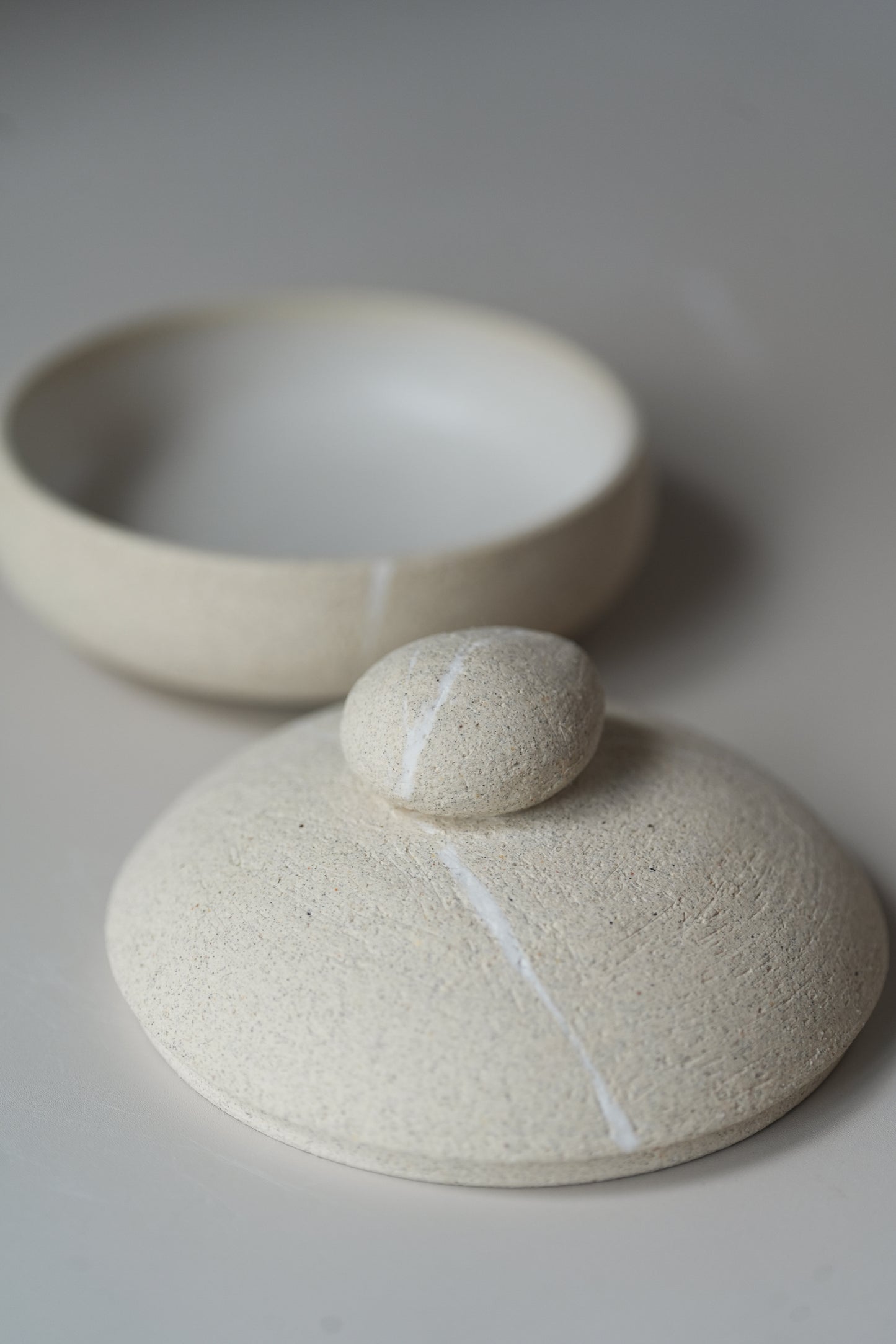 Stillness Pebble 036 / Beige Box