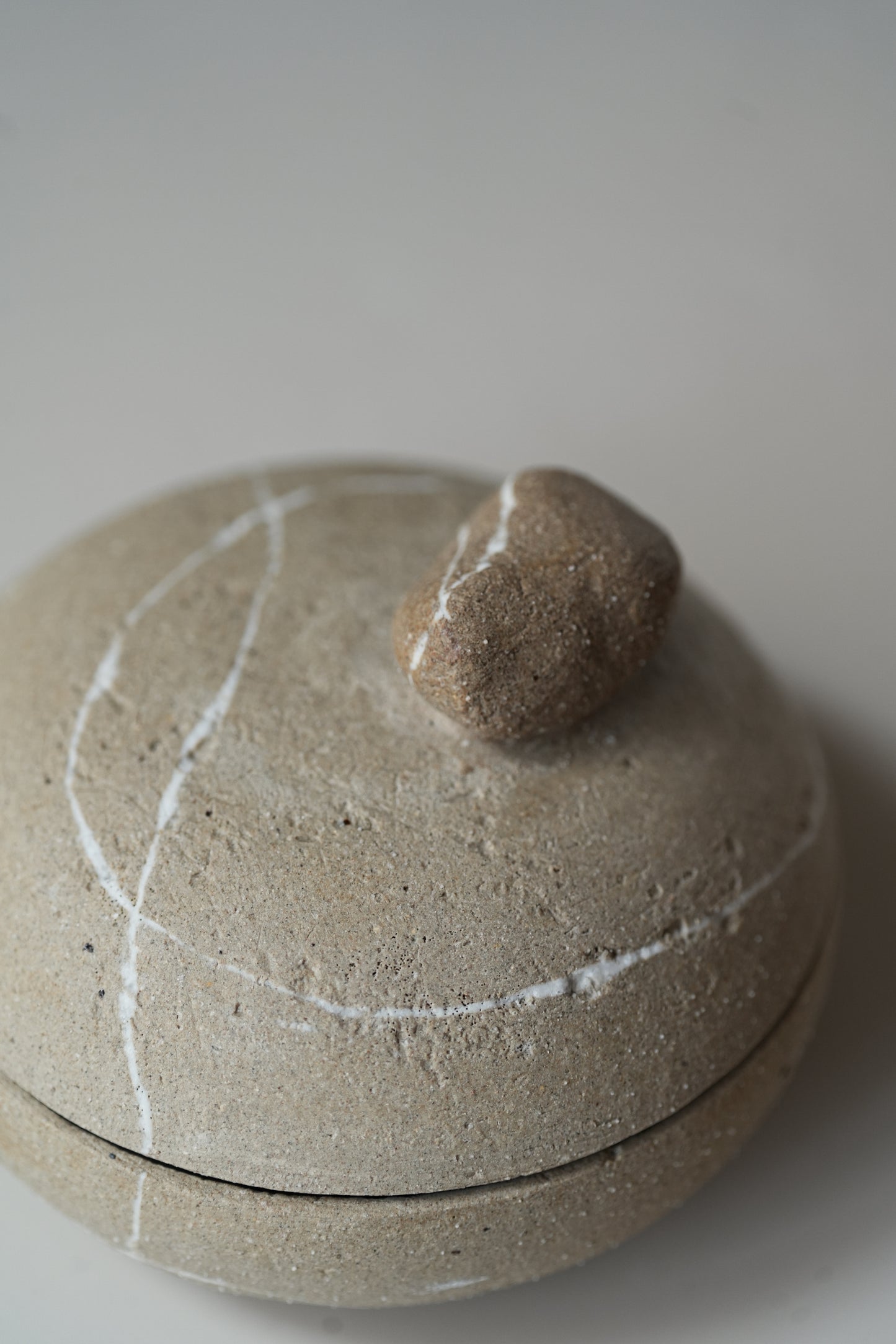 Stillness Pebble 032 / Brown Box