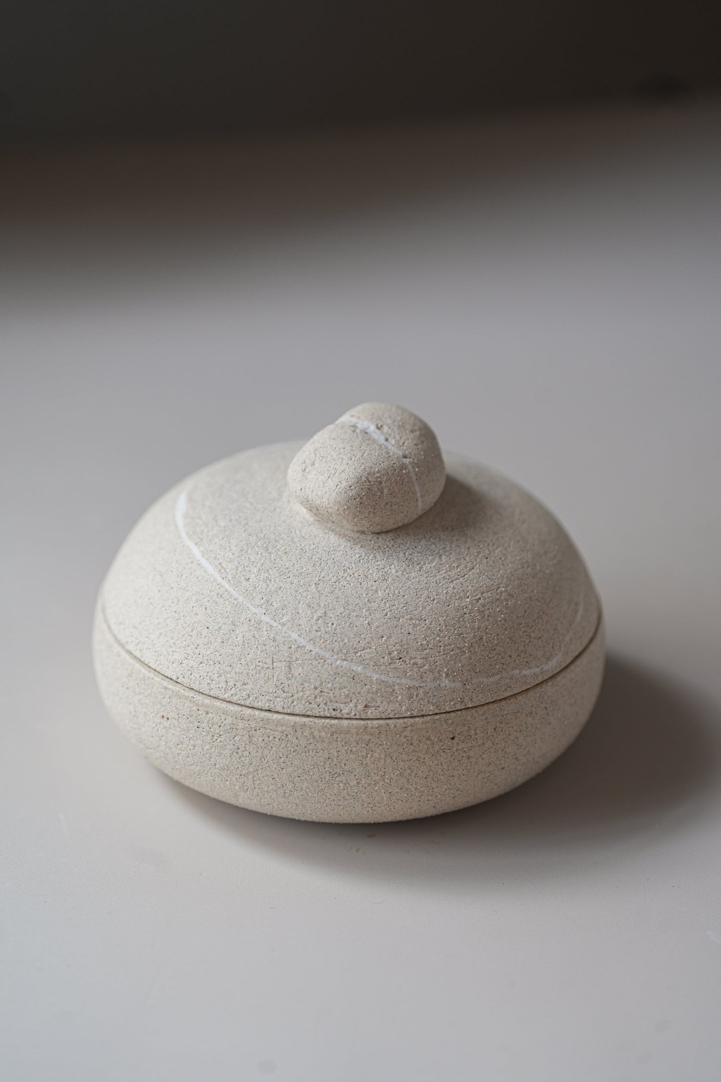 Stillness Pebble 033 / Beige Box