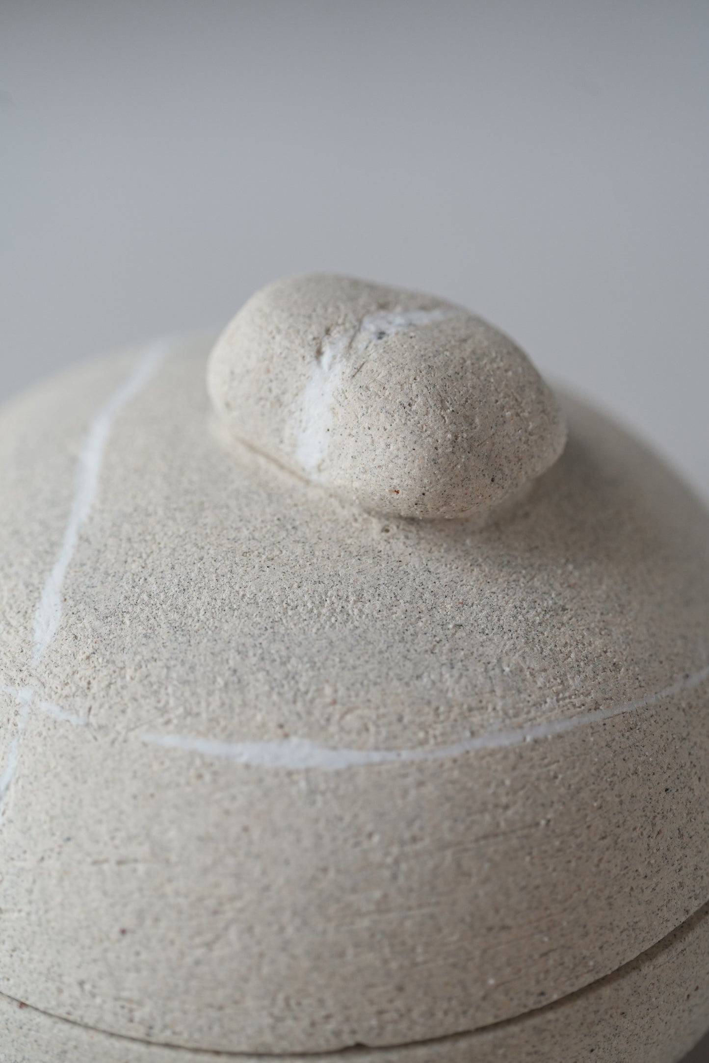 Stillness Pebble 033 / Beige Box