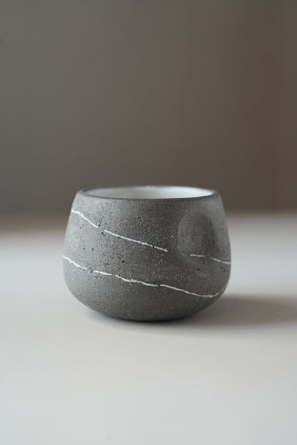 Stillness Pebble 031 / Dimple Cup