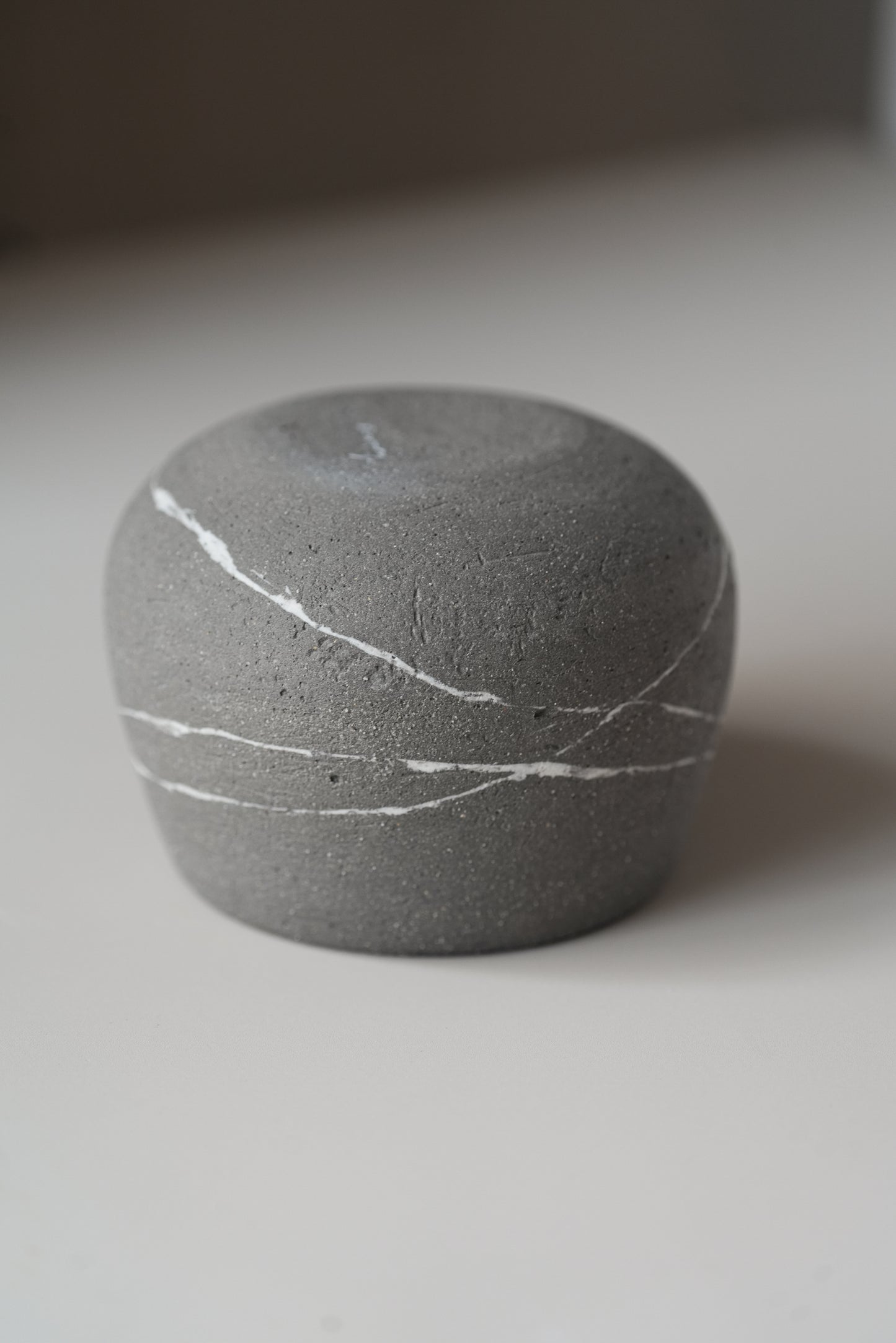 Stillness Pebble 030 / Dimple Cup