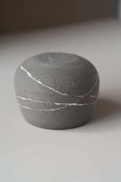 Stillness Pebble 030 / Dimple Cup