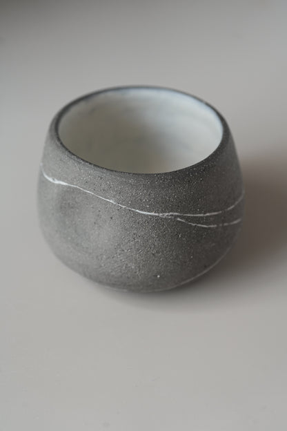 Stillness Pebble 030 / Dimple Cup