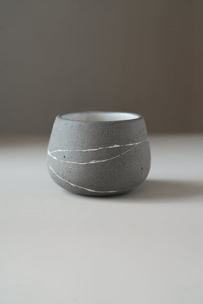 Stillness Pebble 030 / Dimple Cup